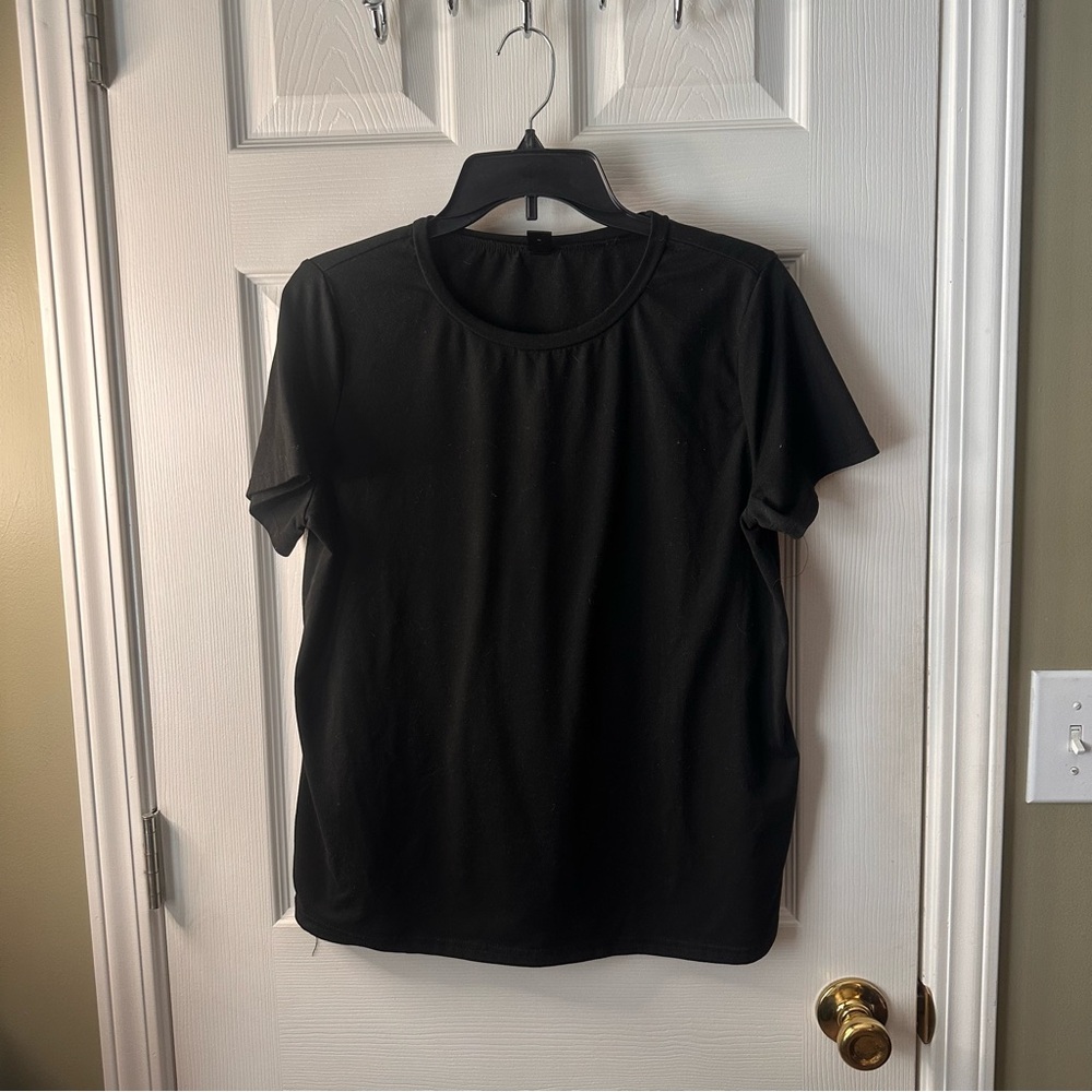 SHEIN L Women's Black Solid Round Neck Short Sleeve Basic T-Shirt
